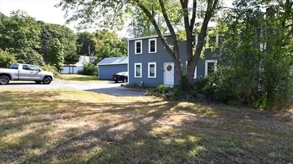 31 Hartford Avenue Bellingham MA 02019