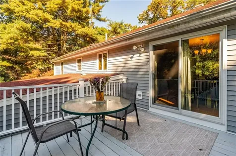 490 Sowams Road Barrington RI 02806