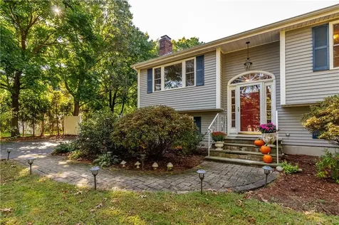 490 Sowams Road Barrington RI 02806