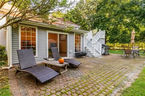 490 Sowams Road Barrington RI 02806