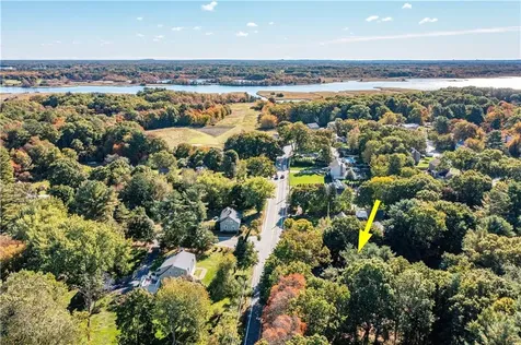 490 Sowams Road Barrington RI 02806