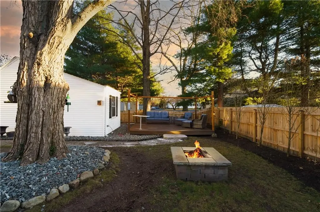 22 Kilburn Avenue Lincoln RI 02865
