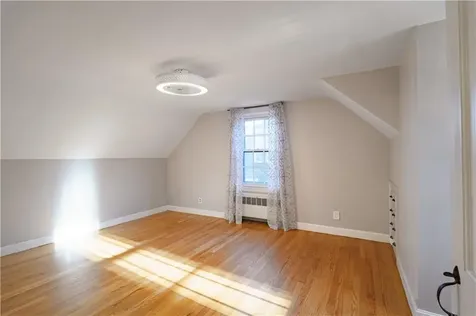 22 Kilburn Avenue Lincoln RI 02865