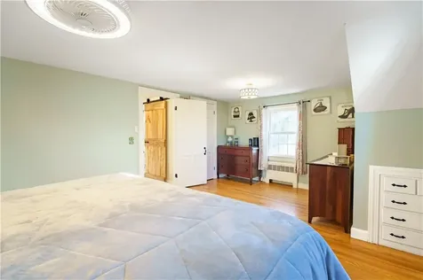 22 Kilburn Avenue Lincoln RI 02865