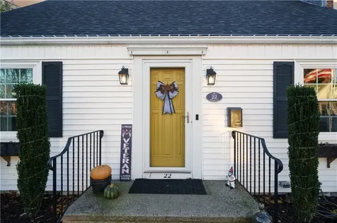 22 Kilburn Avenue Lincoln RI 02865