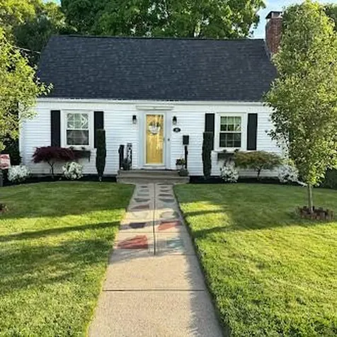 22 Kilburn Avenue Lincoln RI 02865