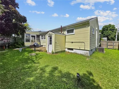 33 Melton Street Cranston RI 02920