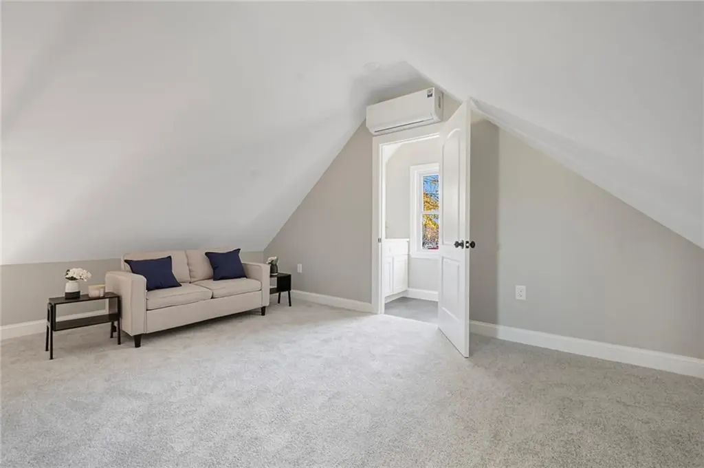 35 Montana Avenue Warwick RI 02888