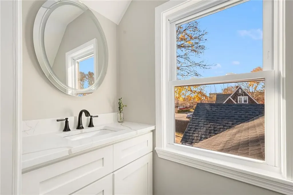 35 Montana Avenue Warwick RI 02888