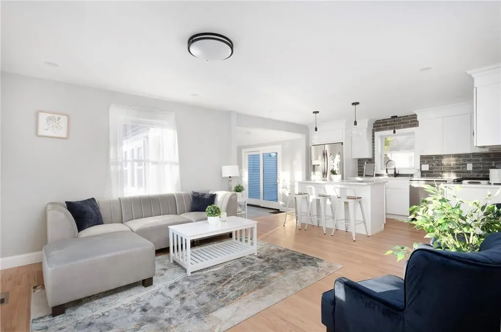 35 Montana Avenue Warwick RI 02888