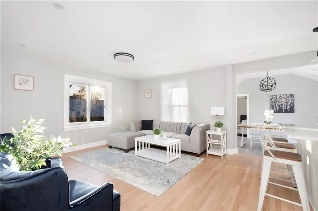 35 Montana Avenue Warwick RI 02888