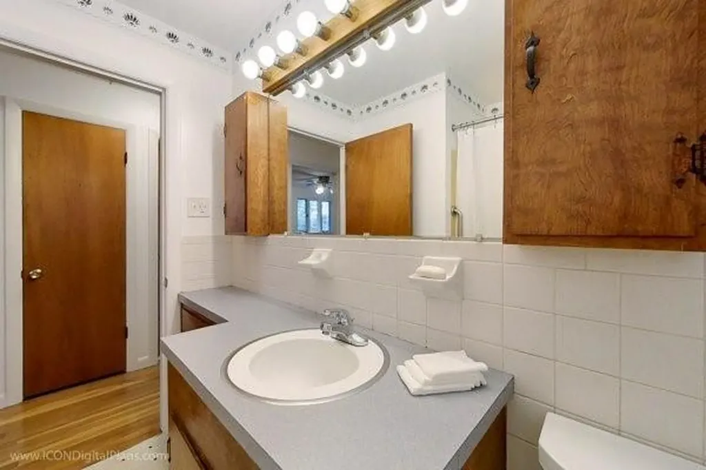 28 Reardon Drive Middletown RI 02842