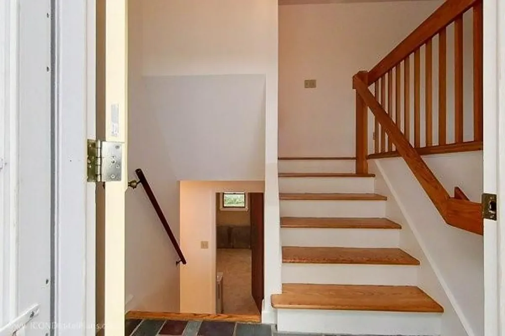 28 Reardon Drive Middletown RI 02842