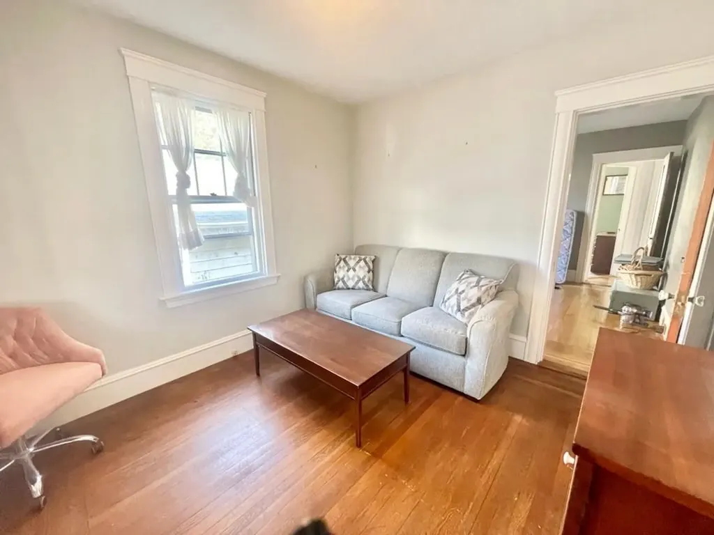 7 Yale Street Newport RI 02840