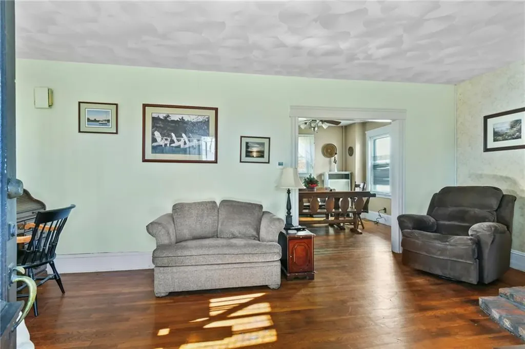 47 George Arden Avenue Warwick RI 02886
