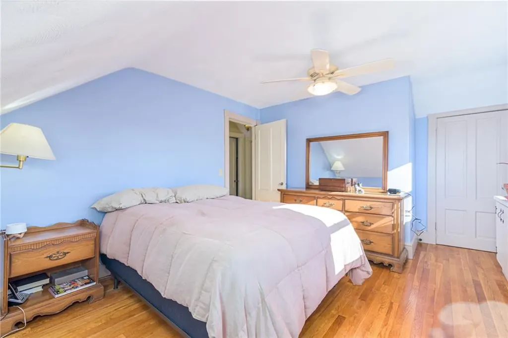 43 Chester Avenue Warwick RI 02889