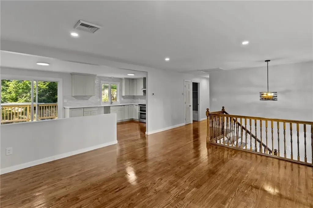 39 Circlewood Drive Coventry RI 02816