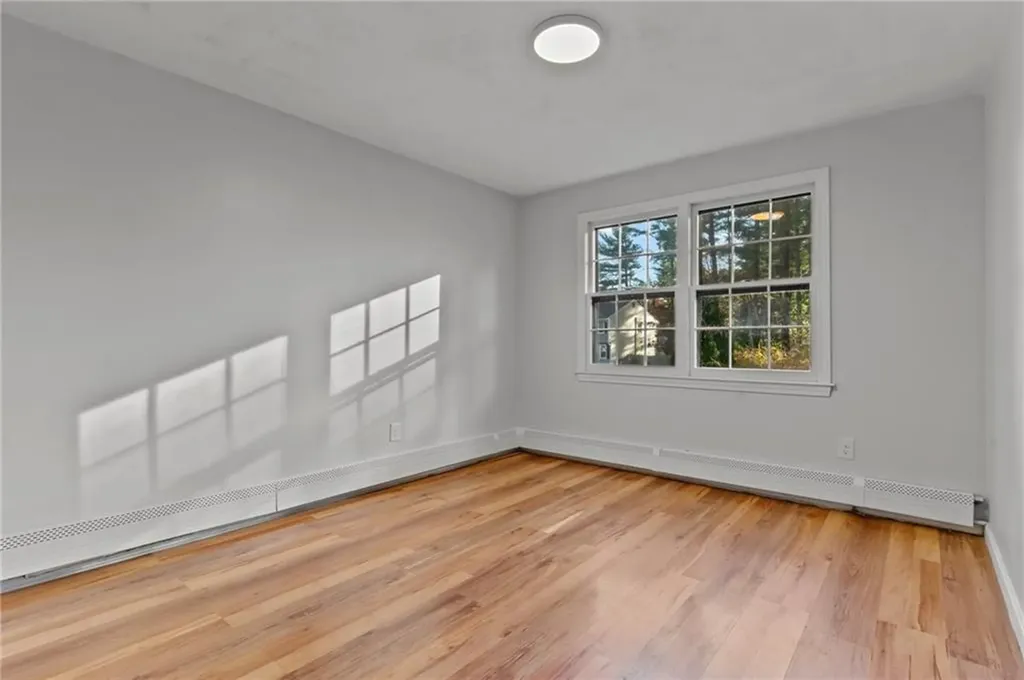 39 Circlewood Drive Coventry RI 02816