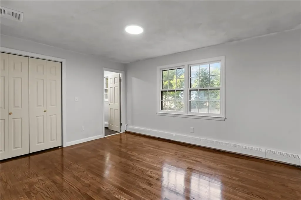 39 Circlewood Drive Coventry RI 02816