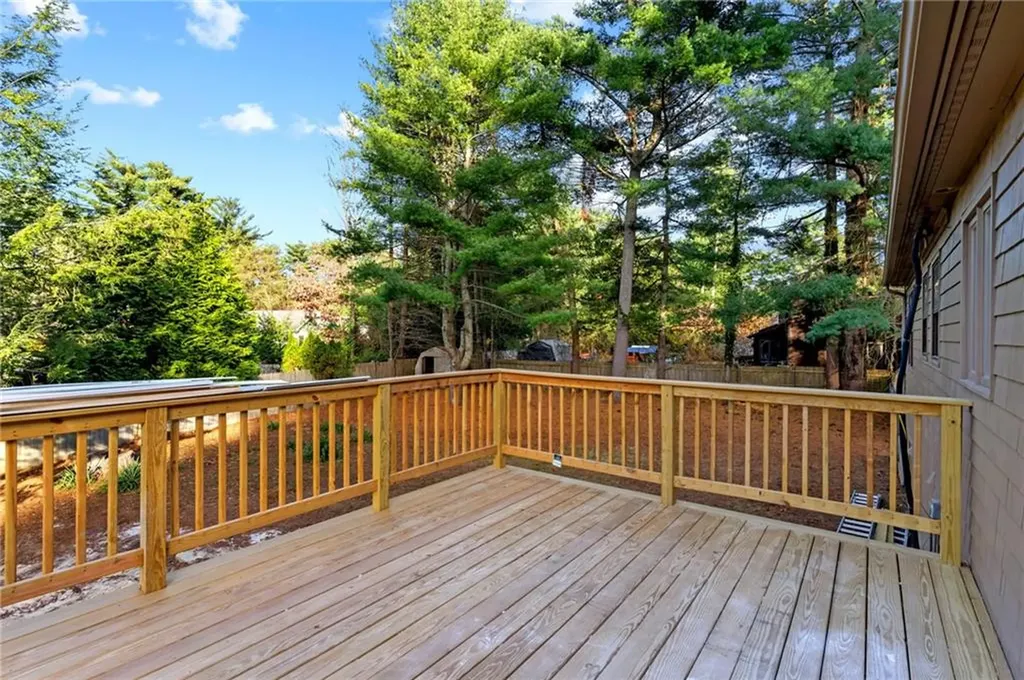 39 Circlewood Drive Coventry RI 02816