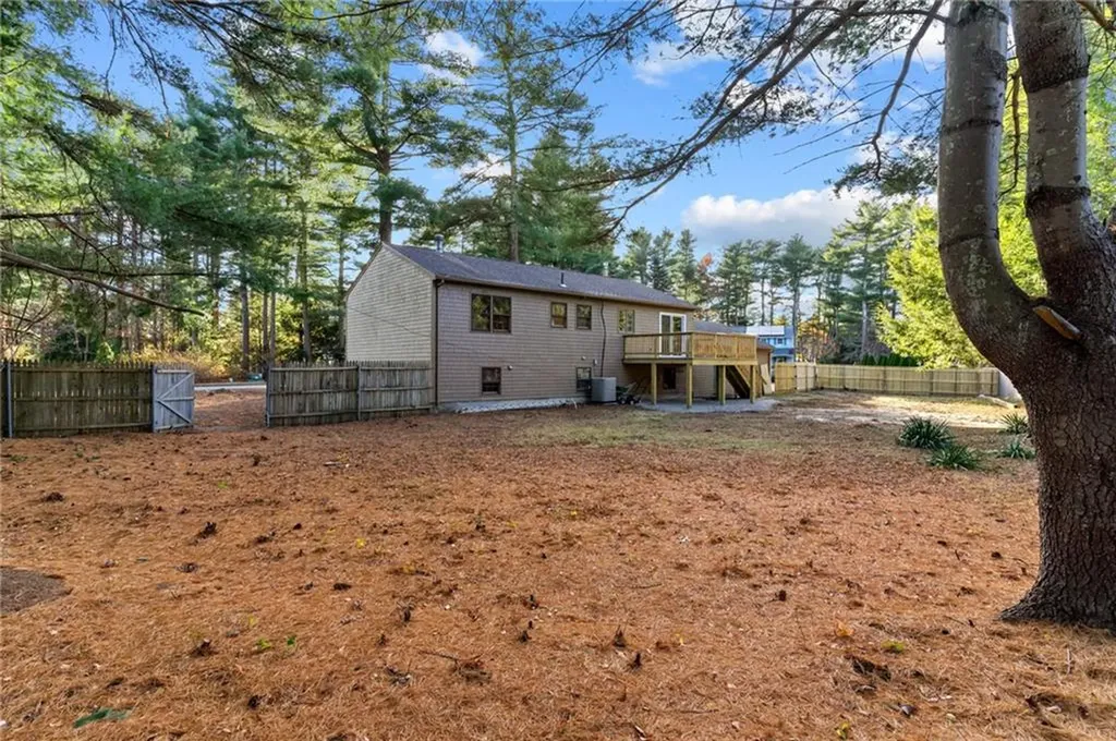 39 Circlewood Drive Coventry RI 02816