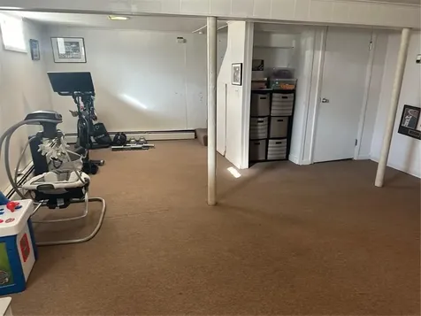 33 Greenpost Lane Warwick RI 02889