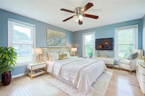 8 Evie Drive Warren RI 02885