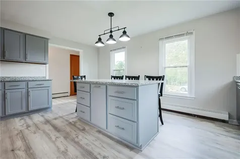 8 Evie Drive Warren RI 02885