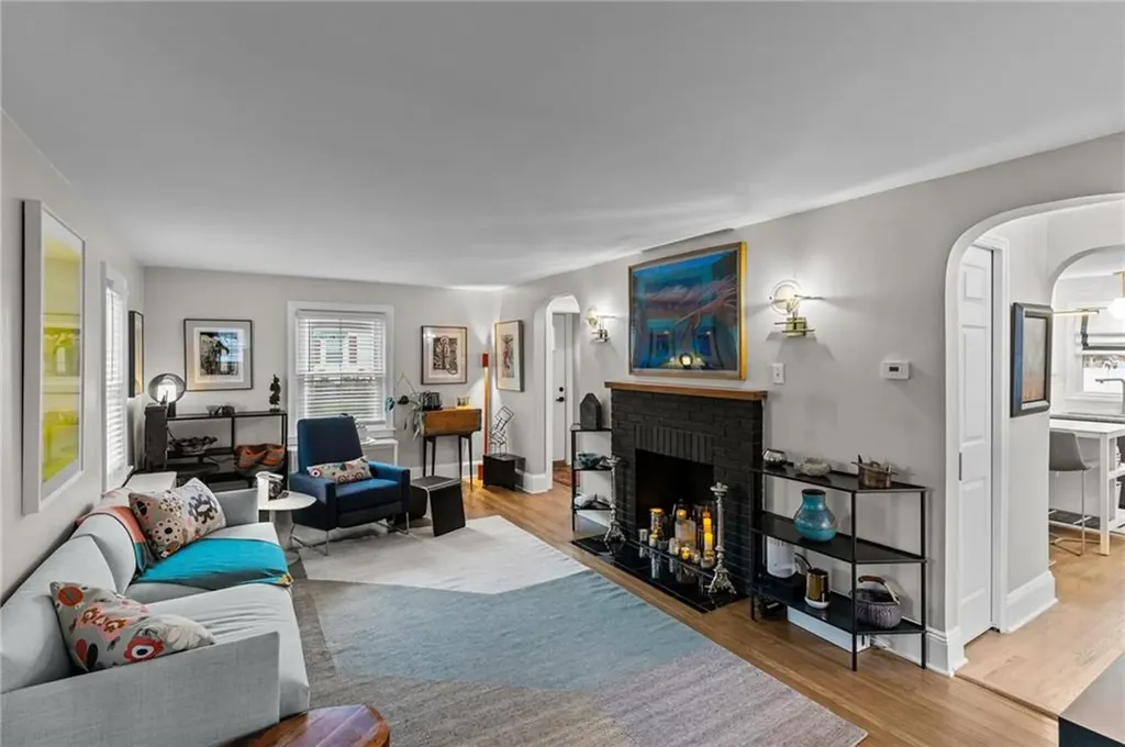 31 Intervale Road Cranston RI 02910