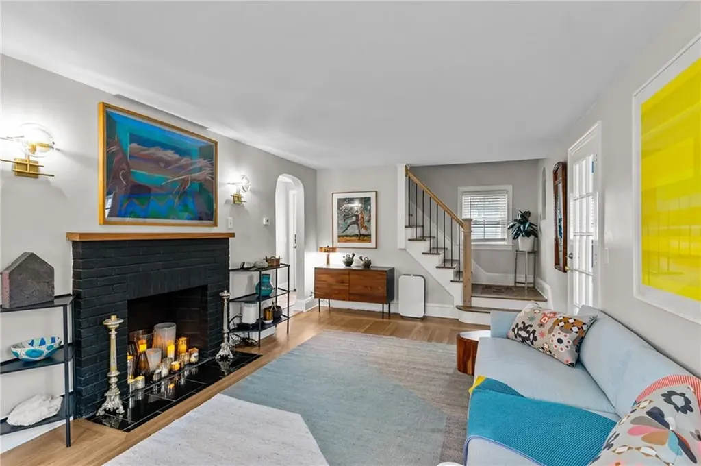 31 Intervale Road Cranston RI 02910