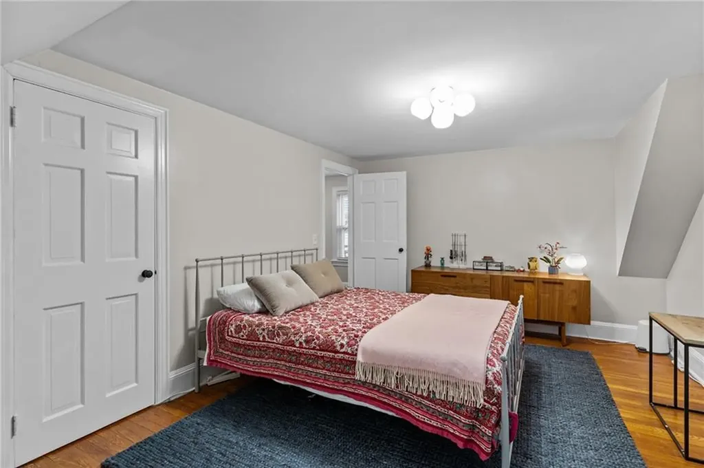 31 Intervale Road Cranston RI 02910
