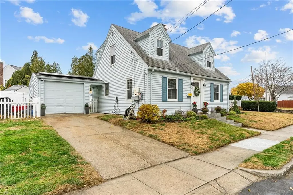 31 Intervale Road Cranston RI 02910