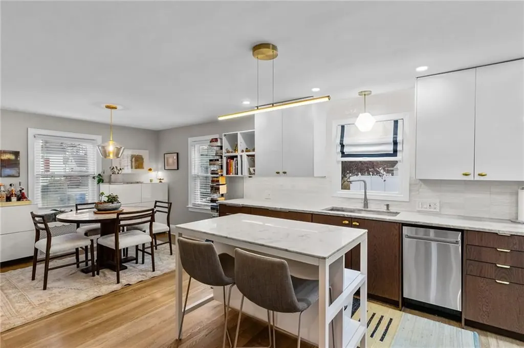 31 Intervale Road Cranston RI 02910