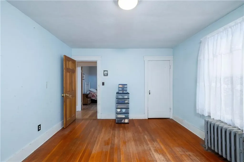 52 Lyndon Road Cranston RI 02905