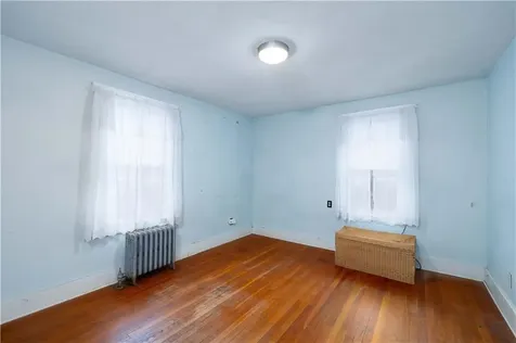 52 Lyndon Road Cranston RI 02905