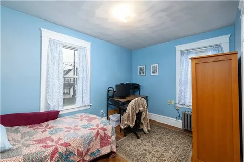 52 Lyndon Road Cranston RI 02905