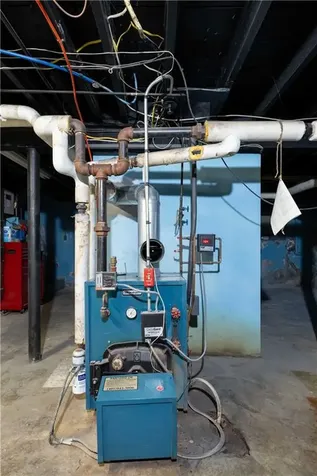 52 Lyndon Road Cranston RI 02905