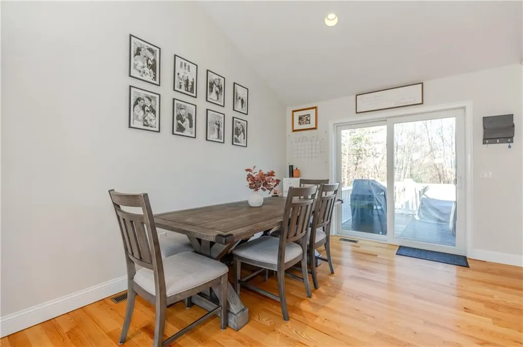 13 Carltons Trail Smithfield RI 02917