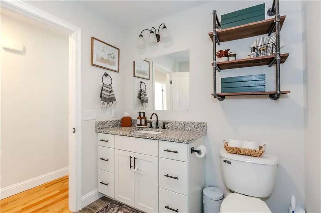 13 Carltons Trail Smithfield RI 02917