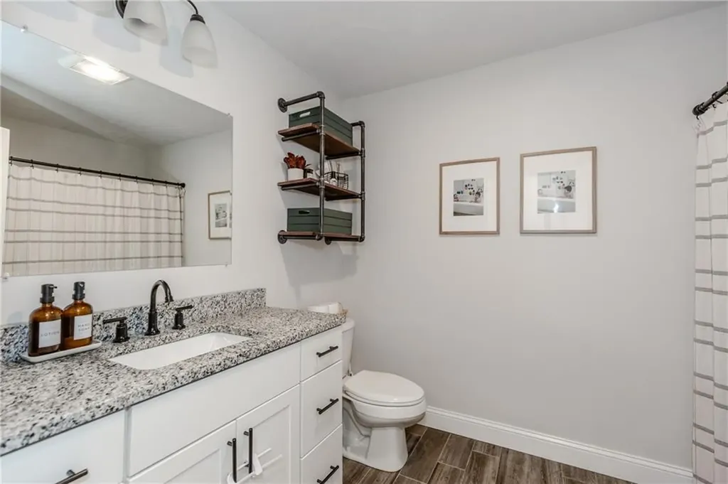 13 Carltons Trail Smithfield RI 02917
