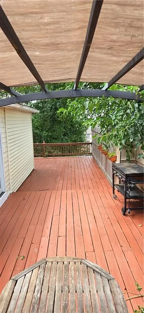 24 Arthur Avenue Woonsocket RI 02895