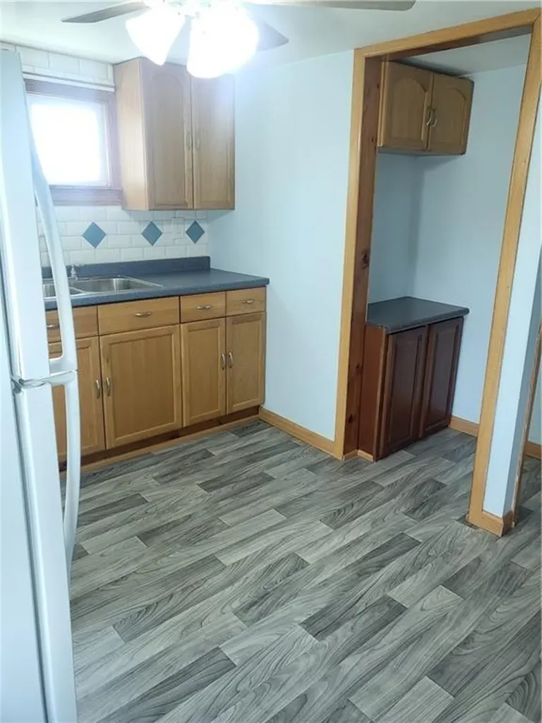 1296 Stafford Road Tiverton RI 02878