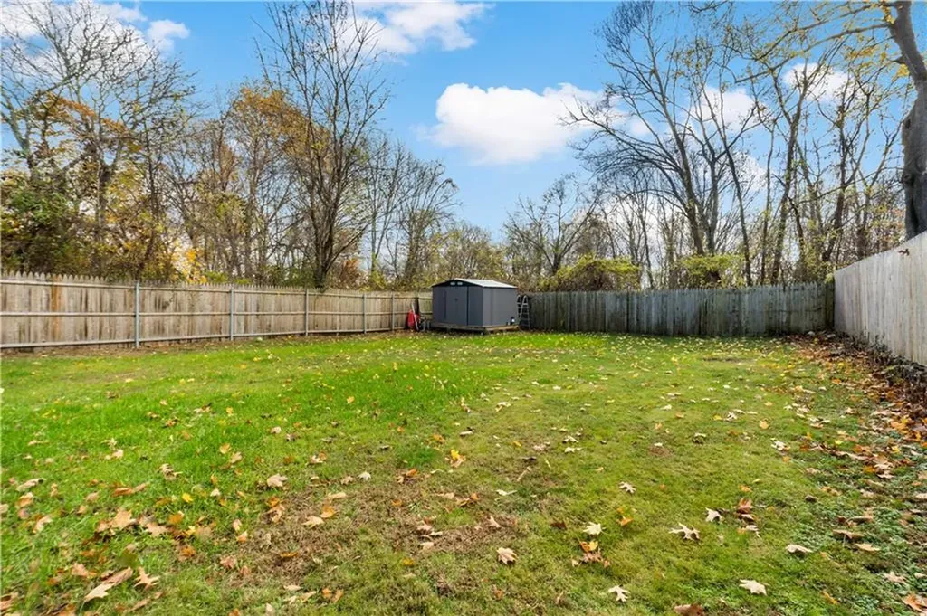 98 Ogden Avenue Warwick RI 02889