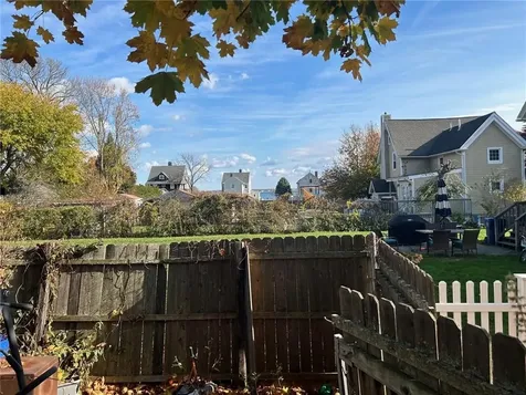 51 Whipple Avenue Warwick RI 02889