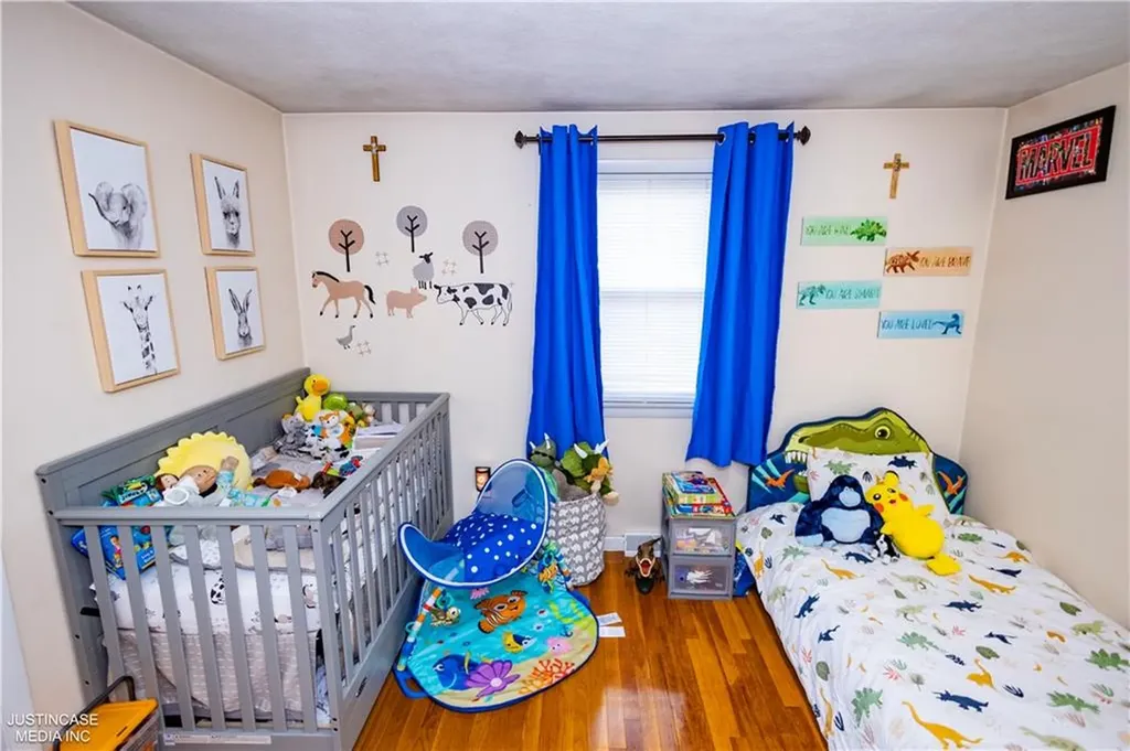 75 Leonard Avenue East Providence RI 02914