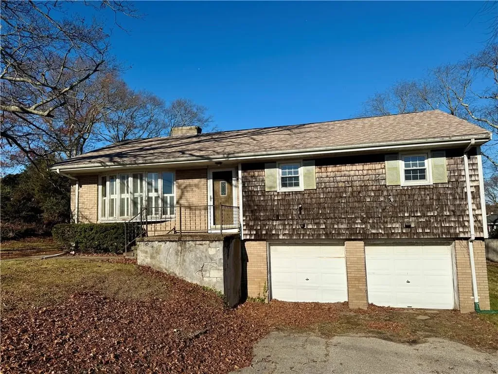 88 Kenyon Road Tiverton RI 02878