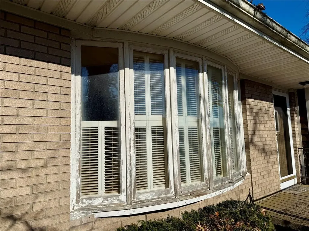 88 Kenyon Road Tiverton RI 02878