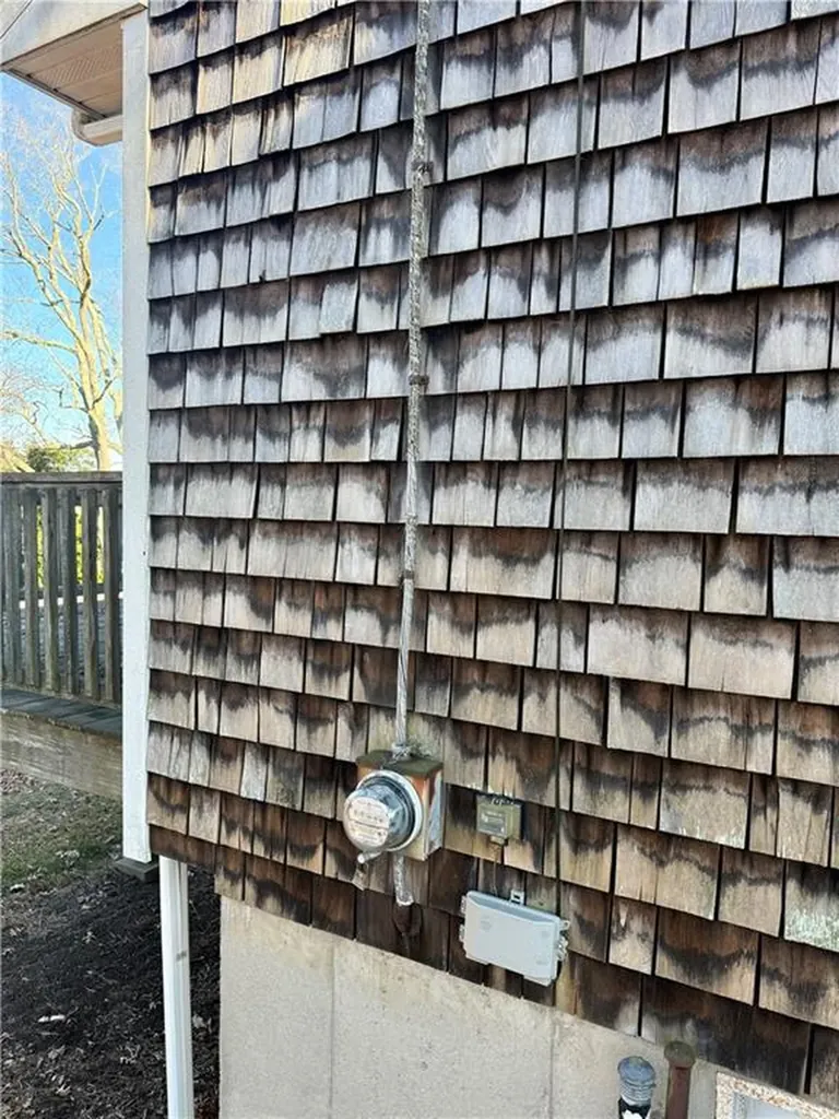 88 Kenyon Road Tiverton RI 02878