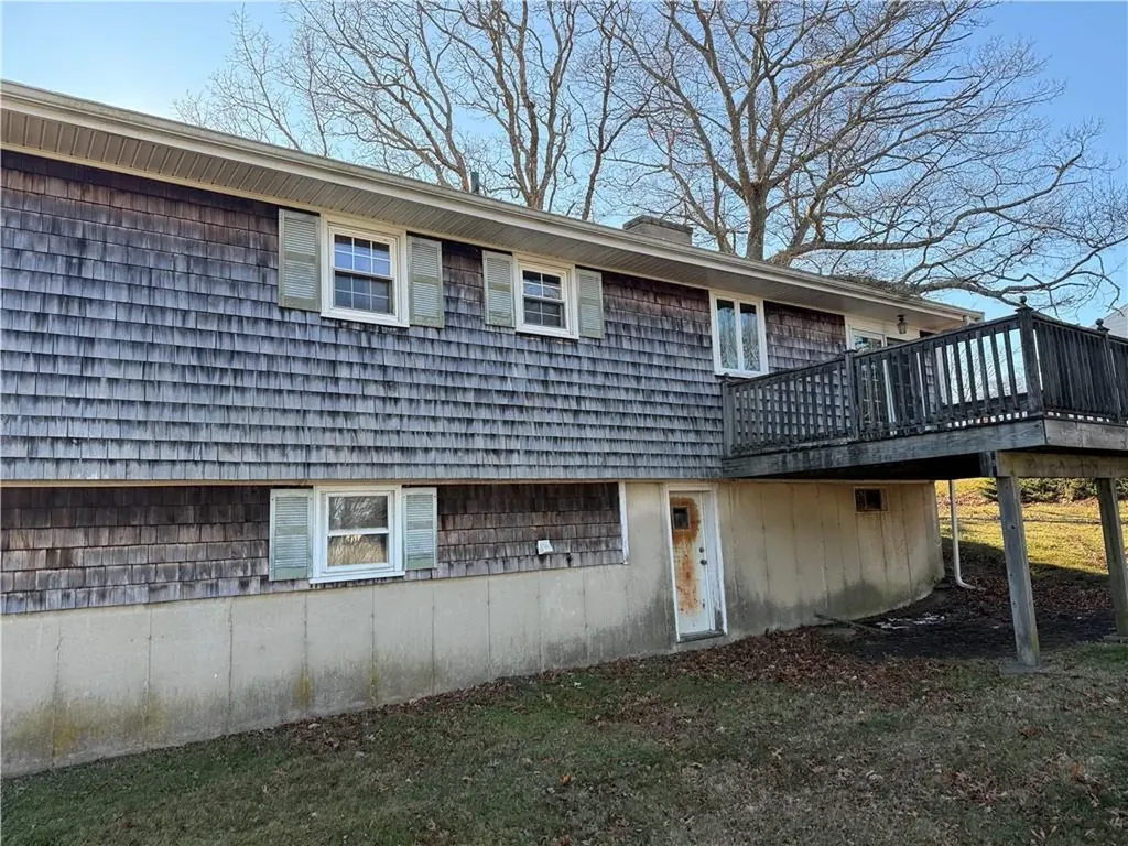 88 Kenyon Road Tiverton RI 02878