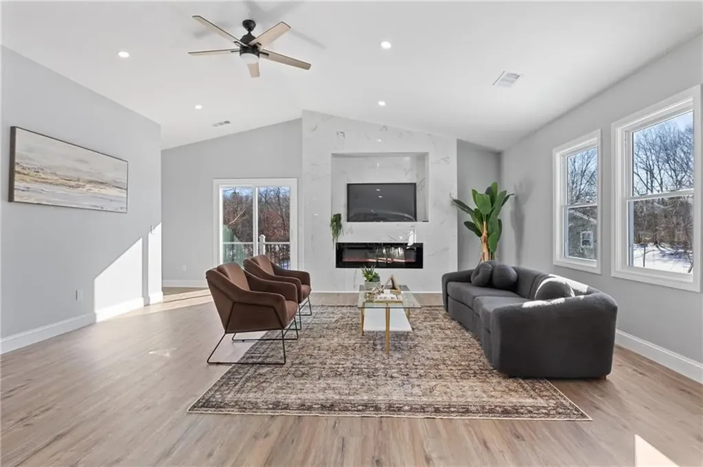 635 Town Farm Road Burrillville RI 02859